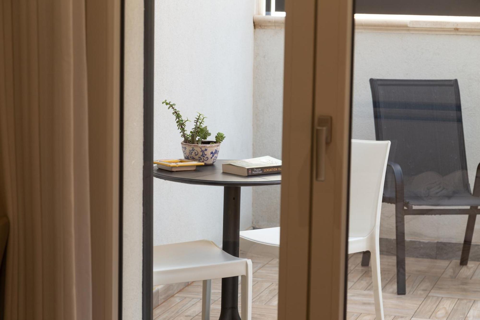Oneira Rooms Αγκριτζέντο Εξωτερικό φωτογραφία